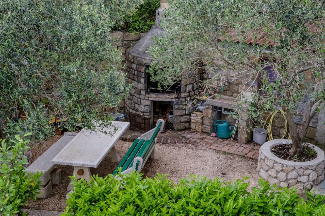 Lero Appartement Banjol Buitenkant foto