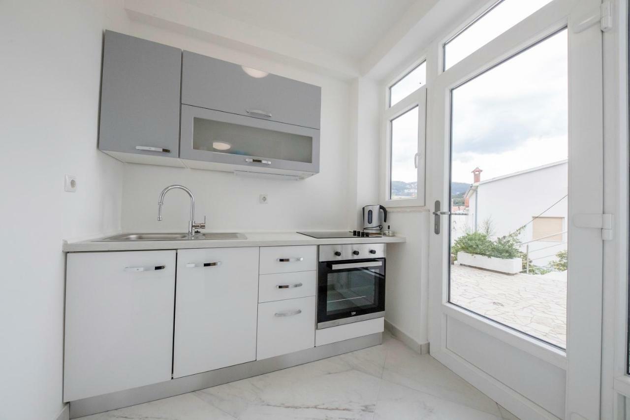 Lero Appartement Banjol Buitenkant foto