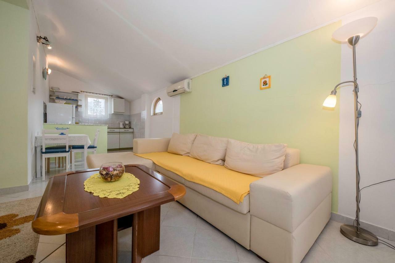 Lero Appartement Banjol Buitenkant foto